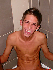 Sexy showering slim athletic Gay Twink