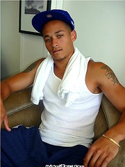 Cute latino boy Pedro shows his sexy ripped body and jacking off
