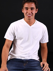 Hot brunette Trent