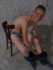 Bony boy Hubert jacks himself off into total ecstasy in front of the camera