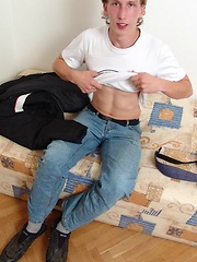 Cute czech twink posing naked and jerking off