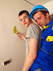 Every job is better when you get a blowojob, construction work included