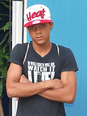 Straight 18yo boy TJ