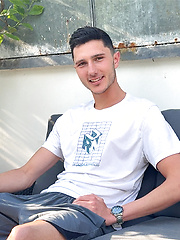 Young Tall & Lean British Footballer