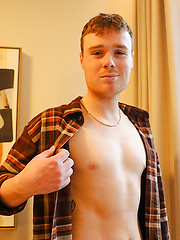 Sexy Tom Robinson strips in this mid winter shoot