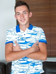 Skinny twink Marcel loves to finger his little pucker!
