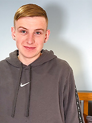 Straight Young Footballer Wanks his Thick Cock & Squirts a Huge Load of Cum over his Shoulder!